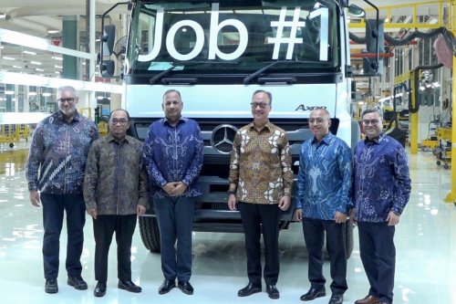 Pemerintah Siapkan Insentif buat Kendaraan Niaga