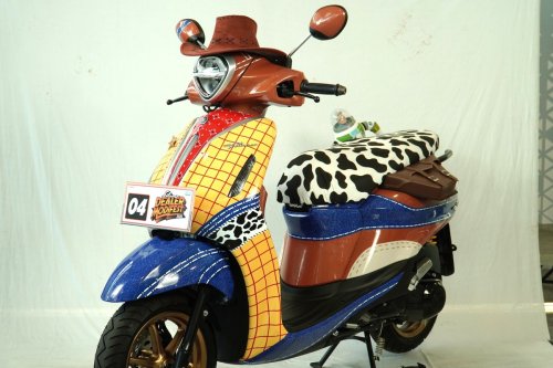 Modifikasi Yamaha Grand Filano Bergaya Woody Toy Story