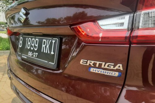 Persaingan Mobil Hybrid Keluarga: Toyota Veloz Vs Suzuki Ertiga