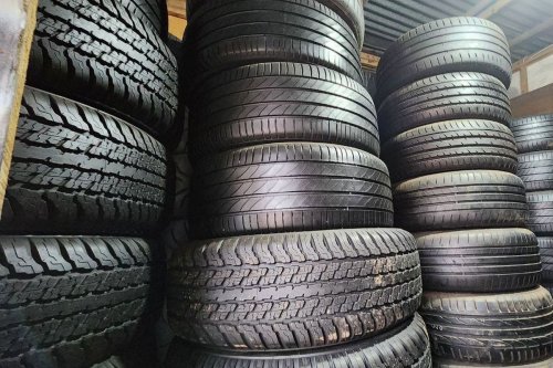 Ganti Ukuran Ban, Waspada Pengereman Mobil Bisa Terpengaruh