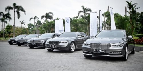 BMW, BMW Recall Ratusan Ribu Mobil Global, Indonesia Ikut Terdampak
