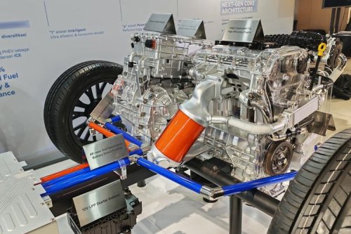 BYD, Punya Teknologi PHEV, Ini Batas Minimum RON BBM BYD M6 DM