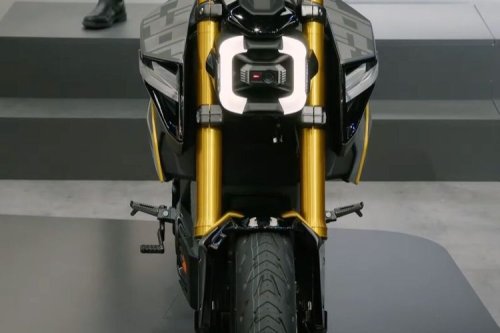 Motor Sport, TVS eFX 30 Debut di EICMA 2025, Jadi Motor Listrik Sport Pertama TVS