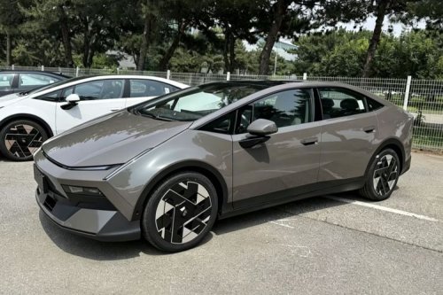 Hyundai, Hyundai Ioniq, Hyundai Ioniq V, Tantang Sedan Listrik China