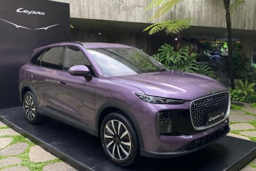 Intip Lepas L8 PHEV, Bakal Meluncur di GJAW 2025