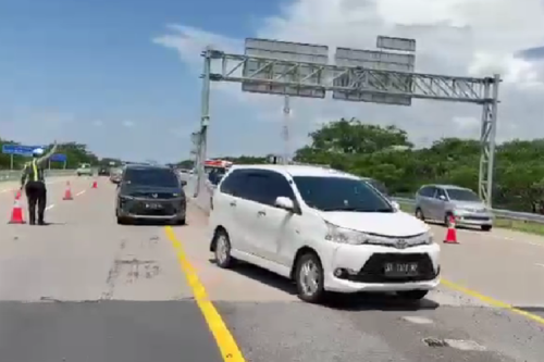 Arus Balik: One Way Lokal dan Contraflow di Tol Semarang Arah Jakarta