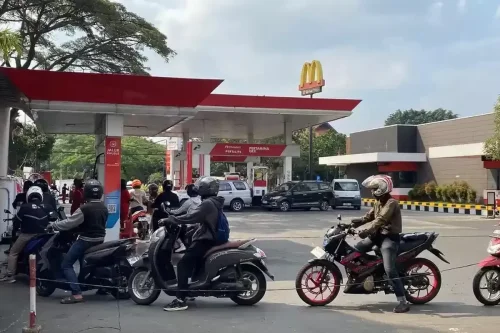 Sering Pakai Pertalite pada Motor yang Direkomendasikan Pertamax, Apa Konsekuensinya?