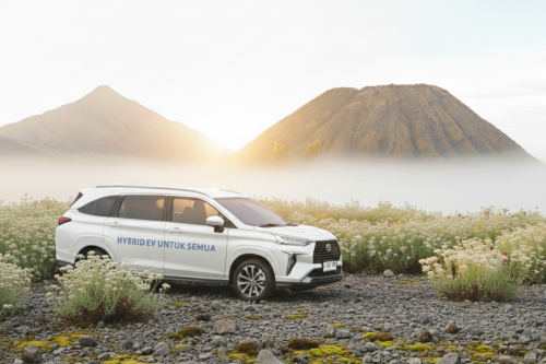 Preferensi Mobil Indonesia: Bensin Masih Unggul, Hybrid Jadi Transisi
