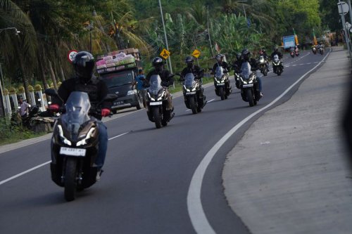 Menaklukkan Medan di Lombok dengan Honda ADV 160 RoadSync