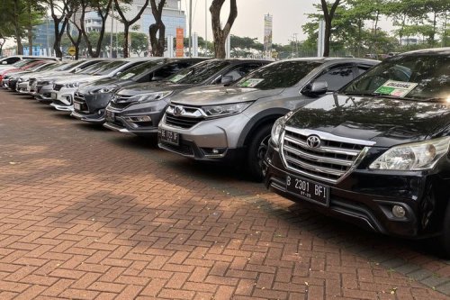 Pilihan Mobil Bekas Harga di Bawah Rp 100 Juta, Bisa Dapat Camry