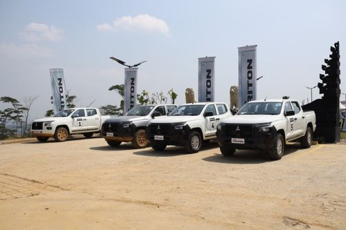 Mobil Pikap Double Cabin yang Wajib Punya KIR