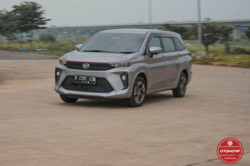 Menu LMPV Rp 200 Jutaan, Mana Paling Pas buat Keluarga?