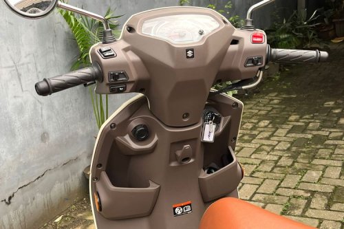 Suzuki , Mengulas Fitur Suzuki Access 125: Minim Teknologi, Utamakan Fungsi