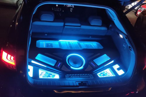 Speaker Mobil: Perbaiki atau Ganti? Simak Penjelasannya!