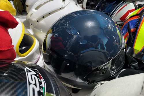 Tips Memodifikasi Helm tanpa Mengurangi Faktor Keselamatan