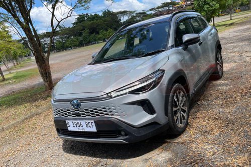 Corolla Cross Hybrid Bersolek, Tampil Futuristik ala EV Look
