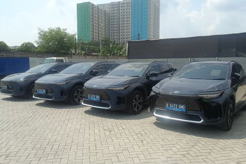 Mobil Listrik Bekas yang Mulai Masuk Bursa Lelang
