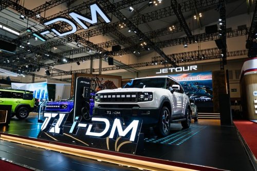 Persaingan Ketat Tiga Mobil PHEV Terlaris di GIIAS 2026
