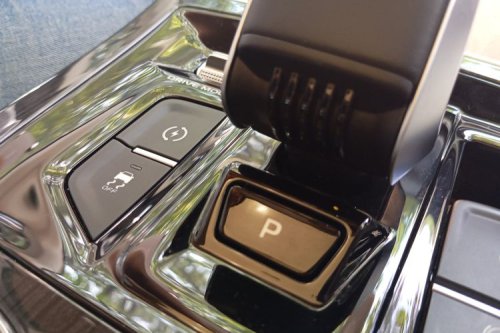 Cerita Lengkap Aletra L8 EV: MPV Listrik Pertama Merek Asli Indonesia