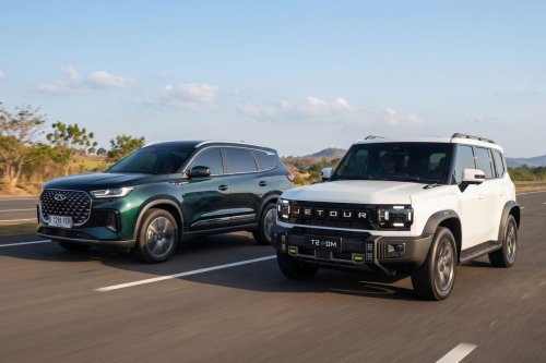 Duel SUV PHEV: Jetour T2 i-DM vs Chery Tiggo 8 CSH AWD, Pilih Mana?