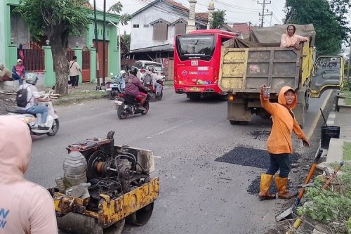 Kementerian PU Janji Langsung Tambal Jalur Pantura Saat Ada Lubang