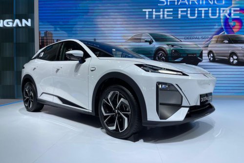 Changan Deepal SO7 Mulai Dikirim ke Konsumen Awal Februari 2026