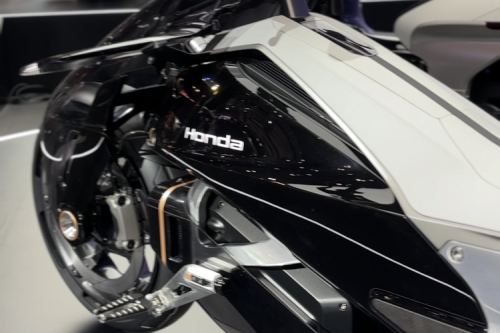 Honda, Motor Listrik Honda, Honda EV Outlier Concept: Motor Listrik Cruiser di JMS 2025
