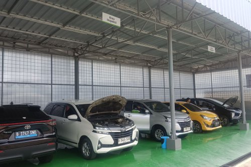 Ini Mobil yang Paling Laris di Balai Lelang