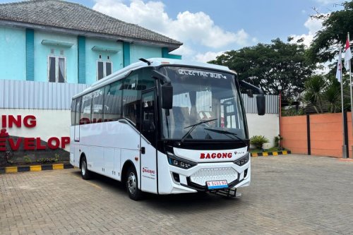 PO Bagong Punya Dua Bus Listrik Tambang