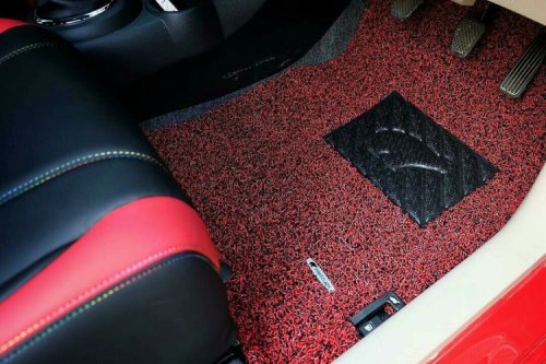 Benarkah Karpet Mie di Mobil Susah Dibersihkan? Ini Kata Ahlinya