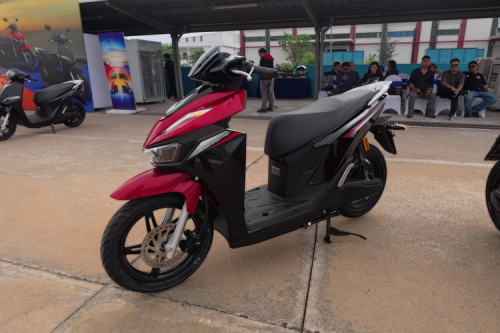 Motor Listrik Honda, VinFast, Honda, Honda Icon e:, Honda e, Komparasi Motor Listrik VinFast Viper VS Honda Icon e: