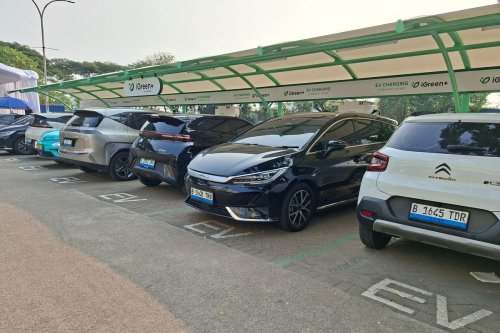SPKLU Ultra Fast Charging 120 kW Resmi Beroperasi di Jakarta Timur