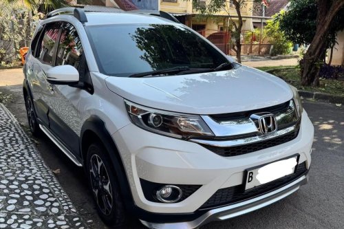 Curhat Kelebihan dan Kekurangan Honda BR-V E Prestige 2018