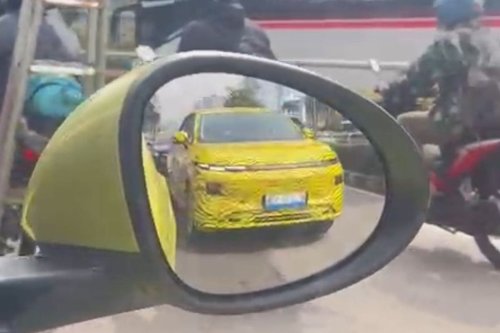 Spyshot, Penampakan Mobil Listrik Leapmotor B10