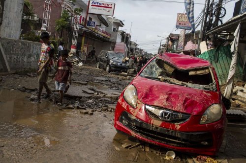 Mitos atau Fakta, Aki Langsung Rusak saat Terendam Banjir?