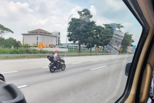 Melihat Motor Bebas Masuk Tol di Malaysia, Gratis tanpa Batasan CC