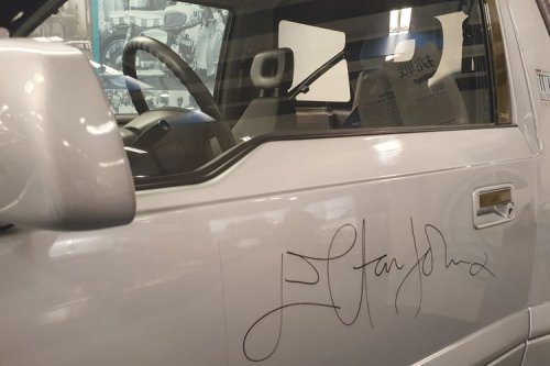 Suzuki Vitara Cabrio Elton John Edition, Perpaduan Otomotif dan Musik