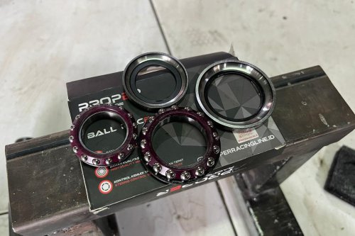 Jangan Salah Pilih, Ini Beda Komstir Motor Orisinal dan Aftermarket