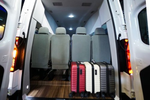 Toyota, Toyota Hiace, Spesifikasi Farizon SV, Van Listrik Penantang Toyota HiAce
