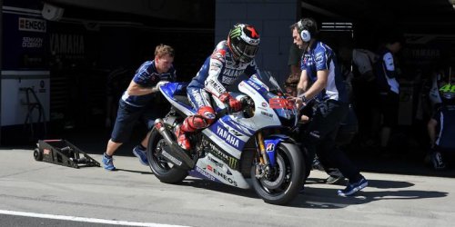 Peralihan Mesin V4 1000 cc Yamaha Menuju 850 cc