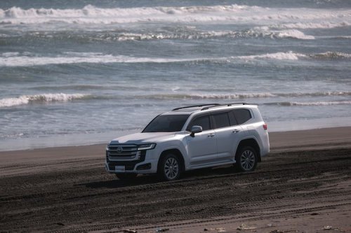 Toyota, Toyota Land Cruiser, Toyota Ungkap Permintaan Land Cruiser Hybrid Capai 40 Persen
