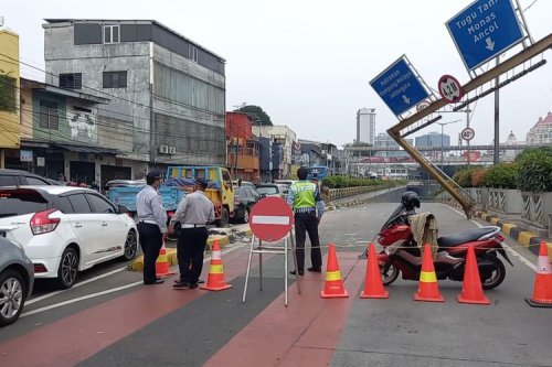 Marak Truk Tabrak Jembatan di Jakarta, Berapa Batas Tinggi Maksimal?