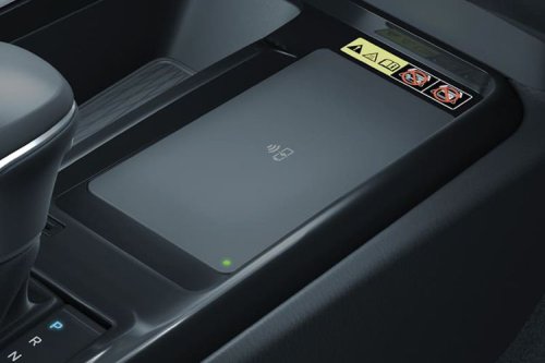 Toyota Luncurkan Camry Bensin Terbaru, Simak Ubahannya