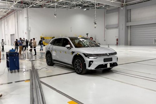 Geely, Bukan Sekadar Ditabrak, Ini Cara Geely Uji Keamanan Mobil