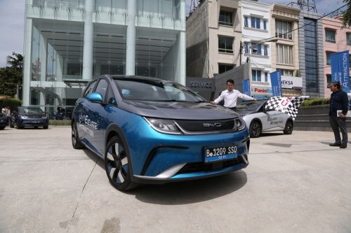 Mobil Listrik Bekas: Layak Dibeli atau Sebaiknya Baru Sekalian?