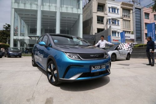 Mobil Listrik Bekas: Layak Dibeli atau Sebaiknya Baru Sekalian?