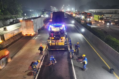 Sambut Libur Panjang, Jasa Marga Perkuat Preservasi Jalan Tol 24 Jam