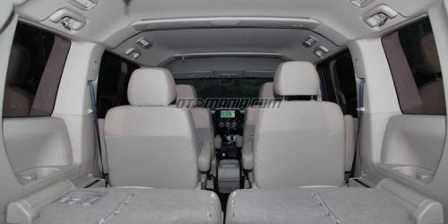 Bersihkan Jok Fabric Tanpa Bau Apek, Begini Caranya