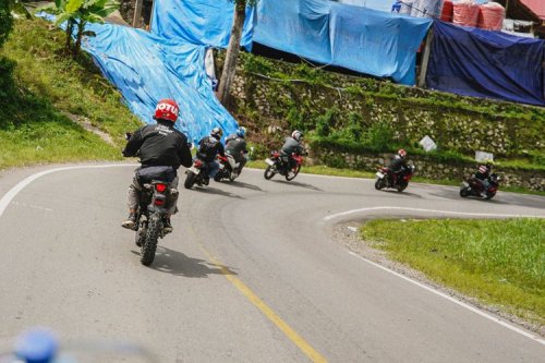 Touring, Produsen Pelumas Promosikan Wisata Alam Lewat Touring Motor