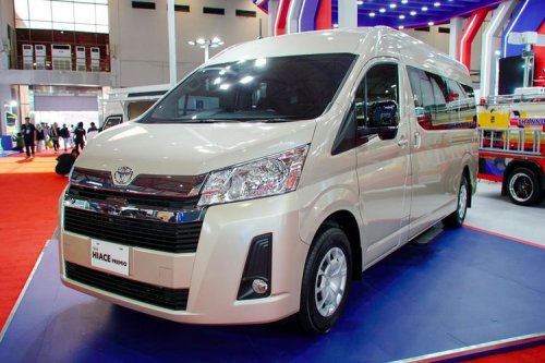 Toyota, Toyota Hilux, Toyota Pamerkan Ragam Konversi Hilux Rangga di GIICOMVEC 2026